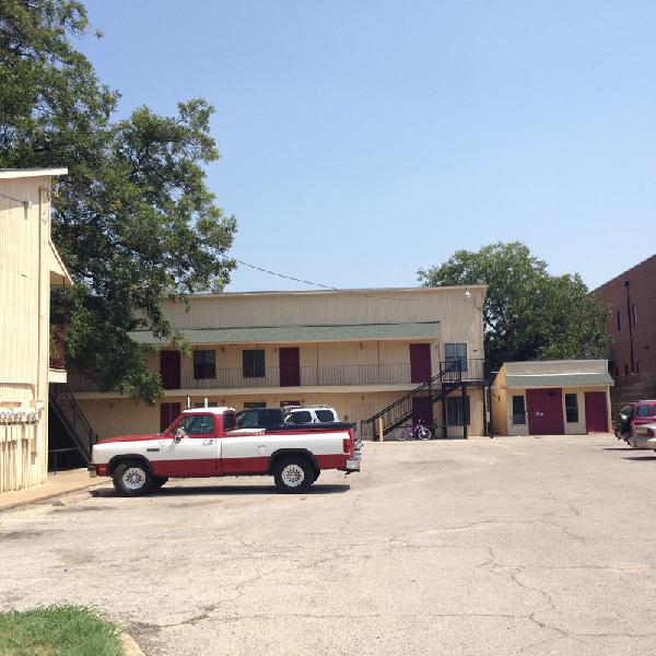 Venture Apartments Photo