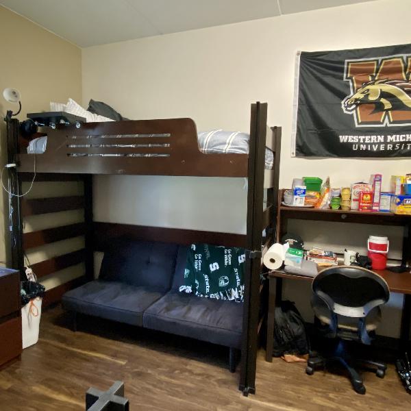  Western Heights Photo